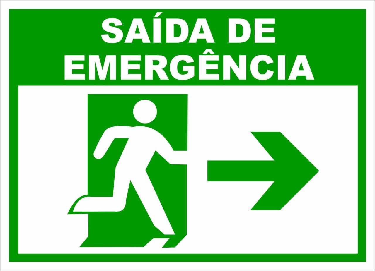 Saída de emergência: quais erros podem comprometer a segurança do imóvel? 1 Placa de saída de emergência